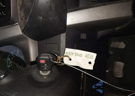 2017 Toyota Rav4 Le z USA, uszkodzony, nr VIN 2T3ZFREV3HW348073